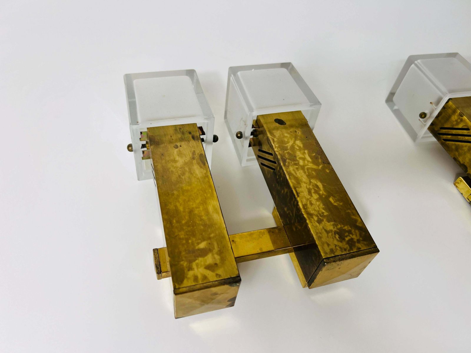 Pair Of Mid Century Brass And Ice Glass Wall Lamps, Italy, 1960s photo vintage