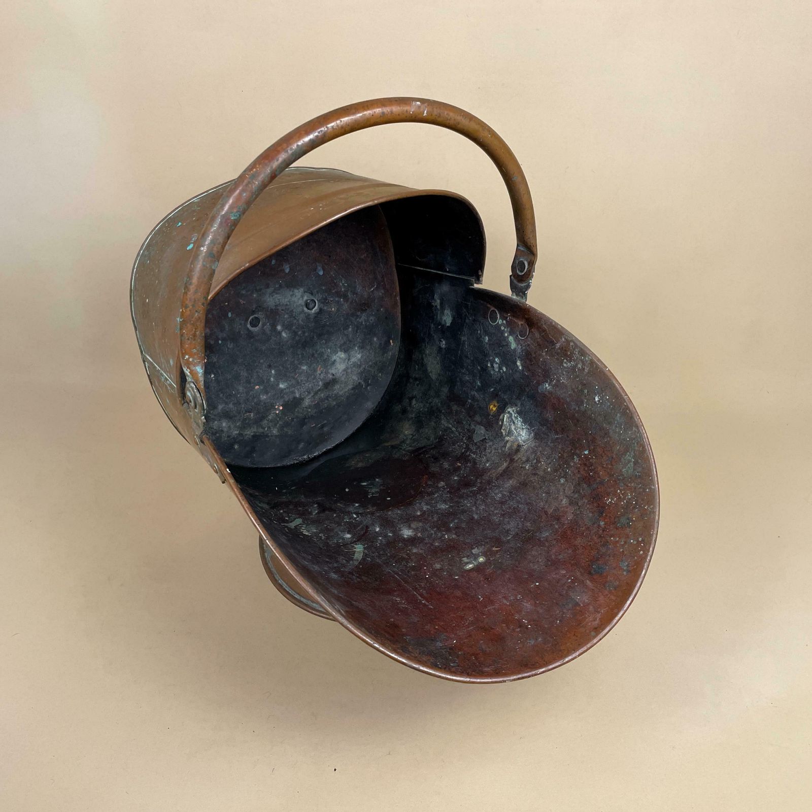 Antique Metal Copper Coal Bucket Handle Fireside Fire Side Scuttle Helmet Farmhouse Cottage Aged Patina Vintage Fireplace Logs Tools photo buy