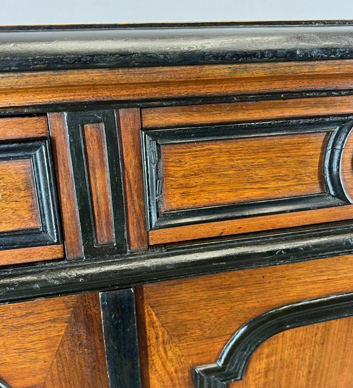 photo furniture French Antique Mahogany Chest Of Drawers Sideboard