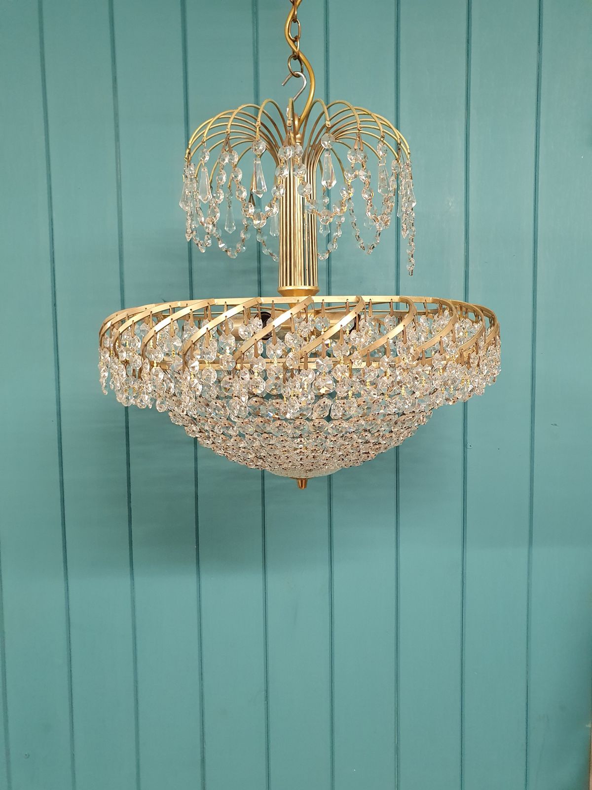 Large Second Half Of The 20th Century Chandelier 19"