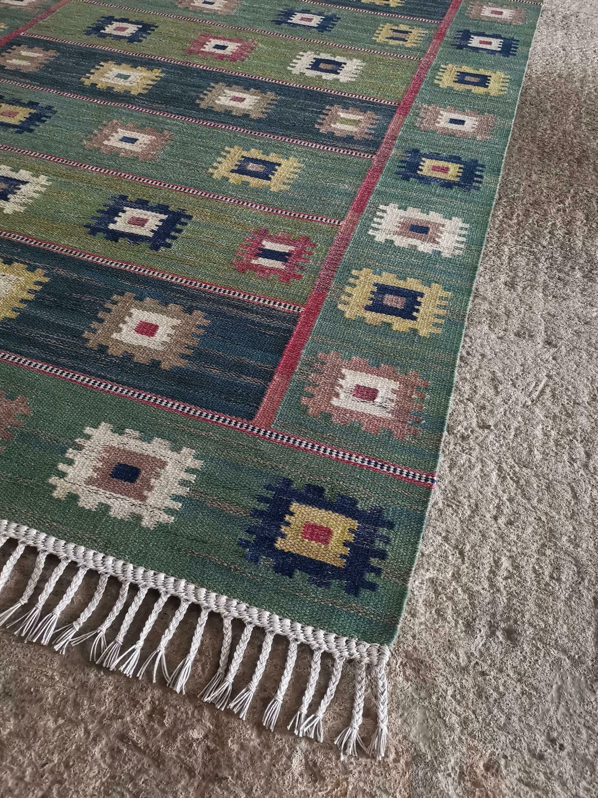Rare "Grön äng" Carpet Designed By Märta Måås Fjetterström In 1928, Sweden. photo Textiles