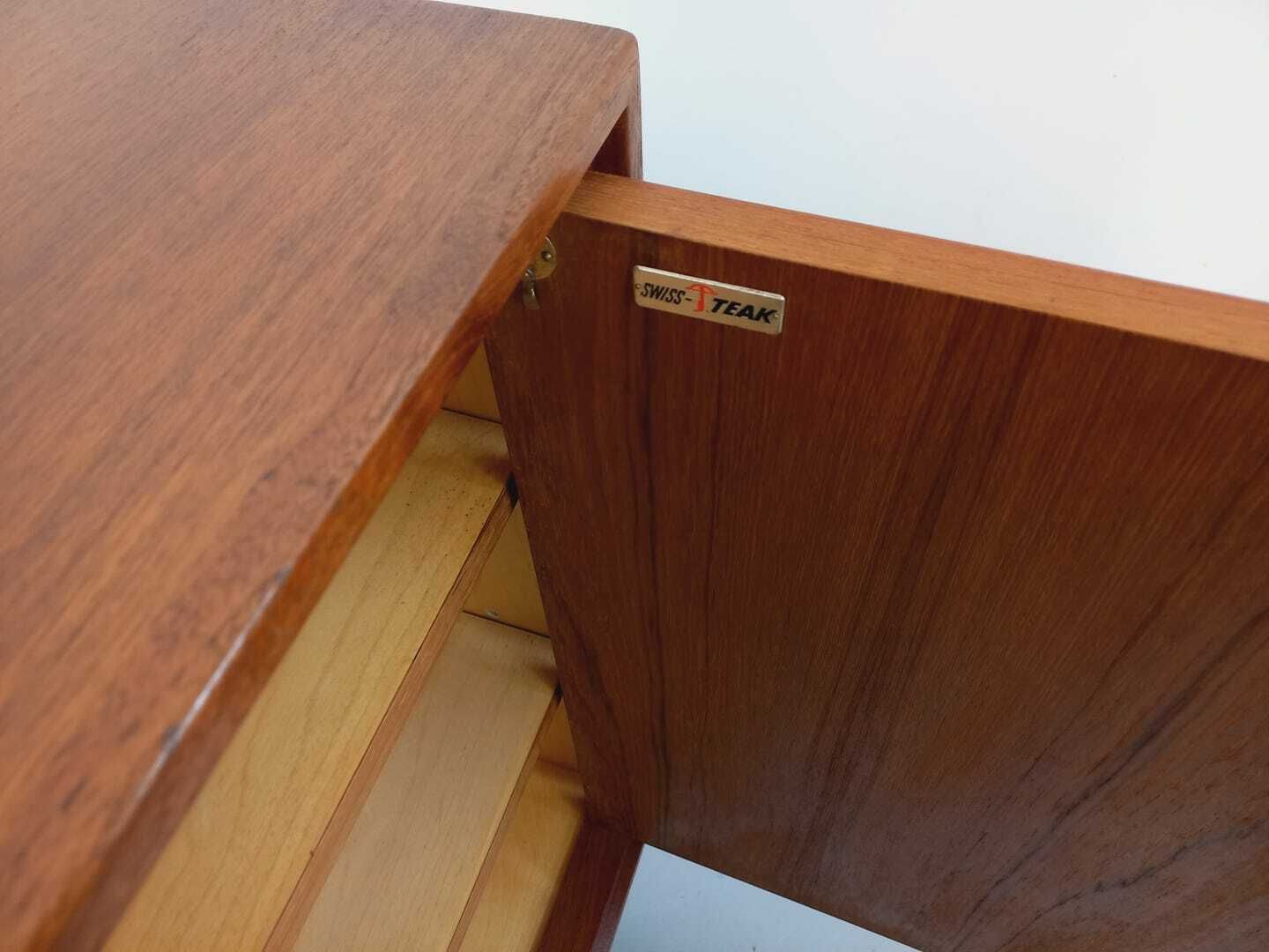 Enfilade scandinave Swiss Teak en teck photo furniture