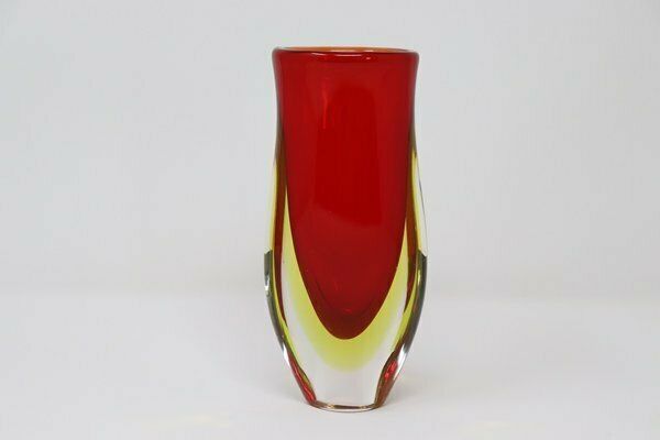 photo furniture Small Art Glass Vase Attributed To Flavio Poli For Seguso, 1960s