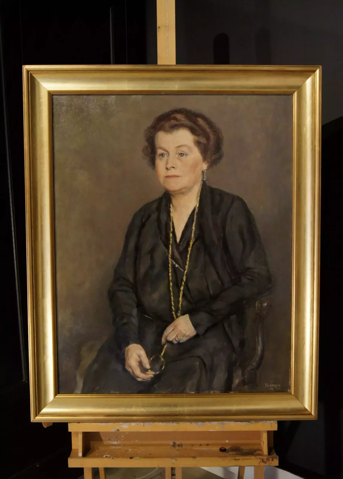 Noble Woman Portrait By Benjamin A. Strasser (Austrian, 1888 1955) photo 2817.0