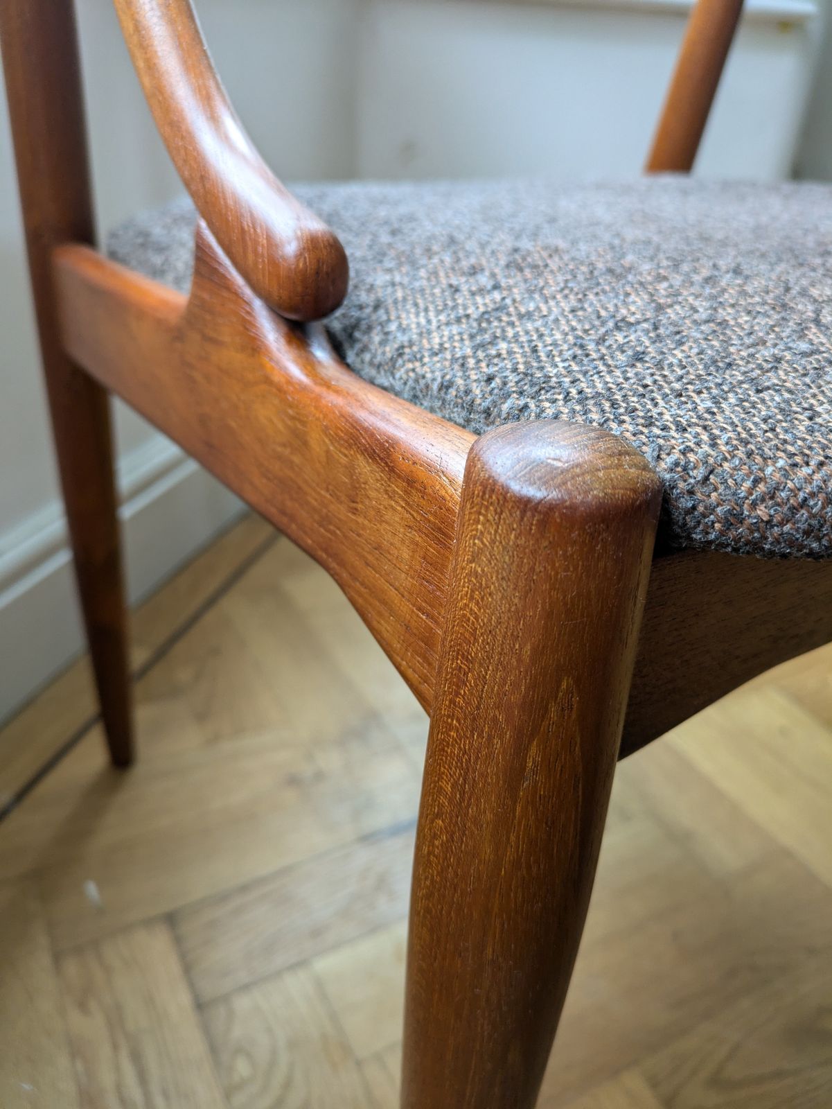Johannes Andersen Udulm Mobelfabrik Teak Samcom Chair Johannes Andersen Udulm Mobelfabrik Teak Samcom Range photo 650.0