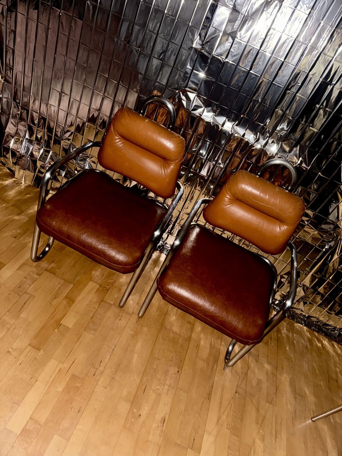 Pair Of Kwok Hoi Chan Chairs In Leather And Tubular Steel, For Steiner, C. 1970 photo vinterior