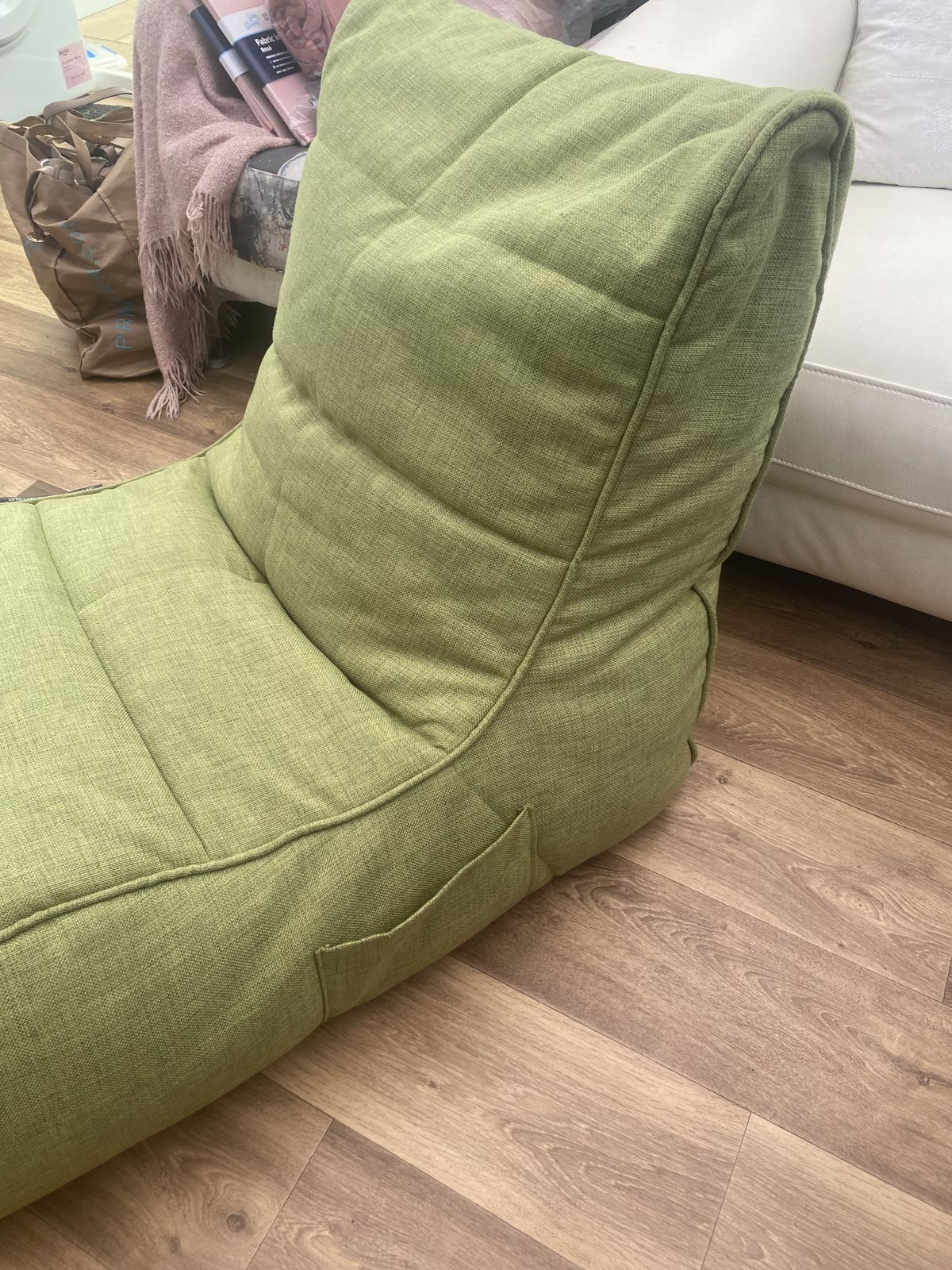 Lime Green Ambient Lounger.  Pick Up Tn14 5nl photo vinterior