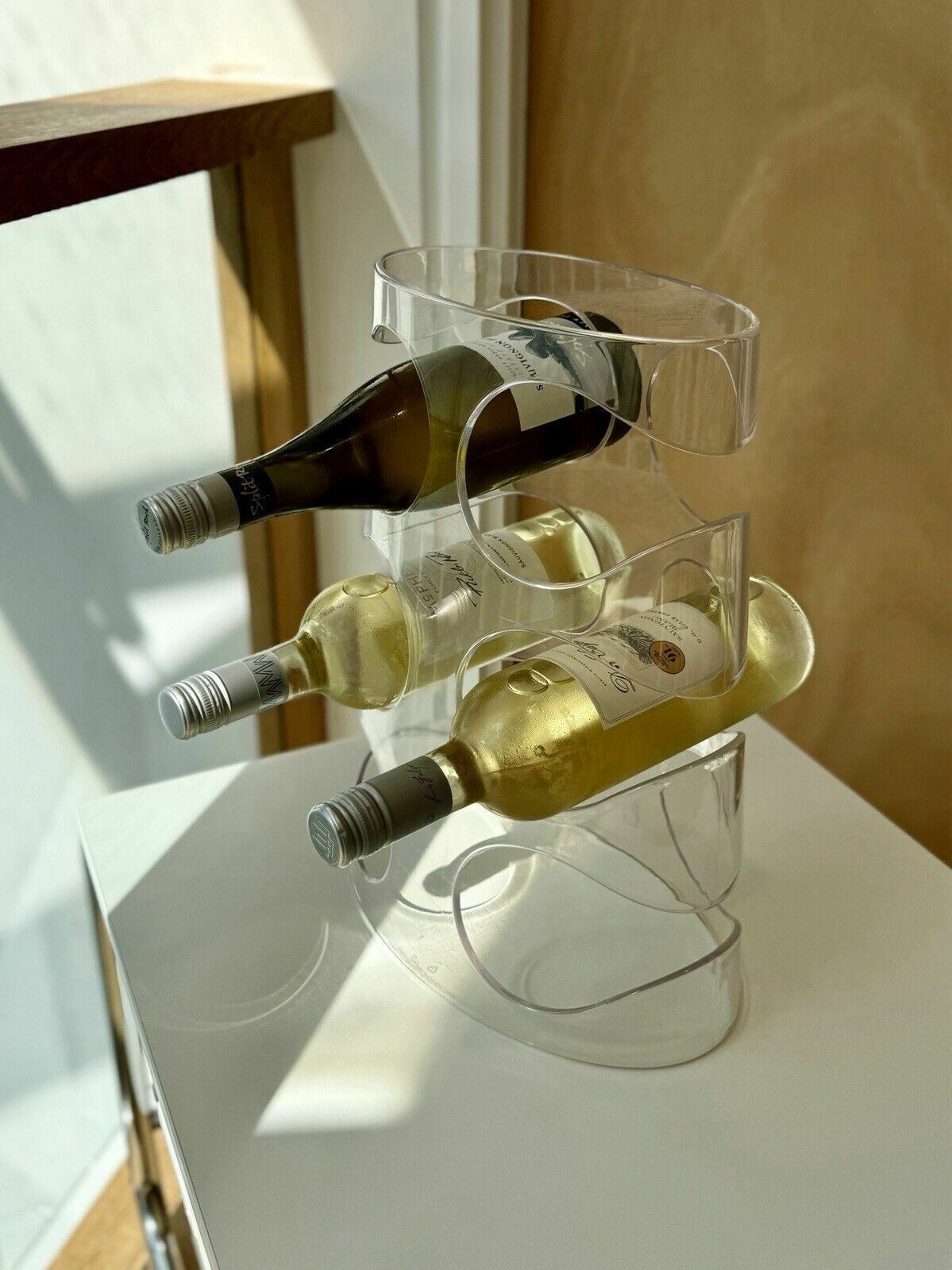 photo vinterior Circa 2009 Umbra By Ran Lerner Clear Acrylic "The Grapevine" 6 Bottle Wine Rack