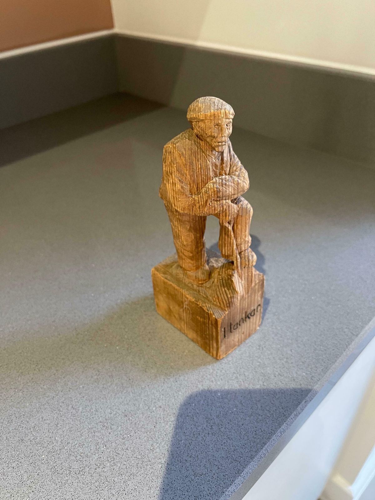 Wooden Carving Human Sculpture Antique Decorative Figurine Of A Thinking Man photo Home Decor