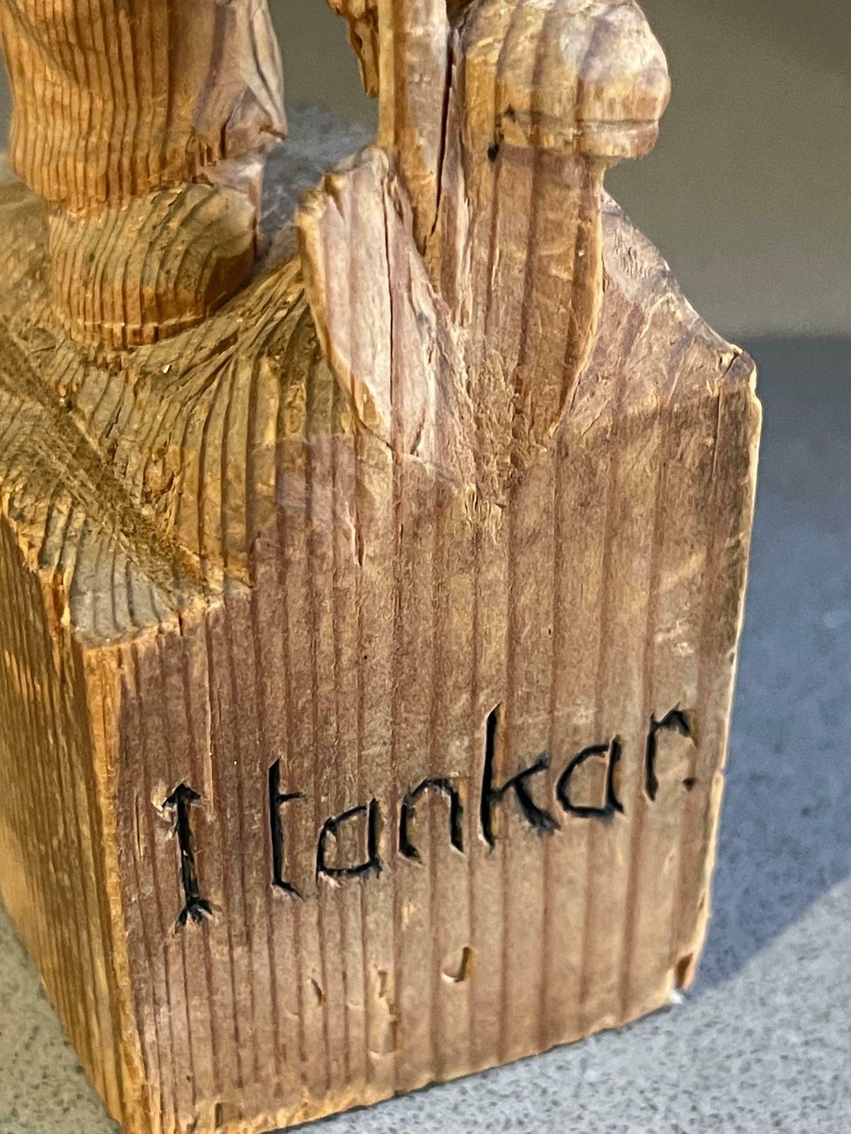 Wooden Carving Human Sculpture Antique Decorative Figurine Of A Thinking Man photo 460.0