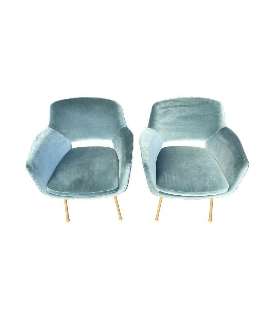 A Set Of Four Italian 1970s Chairs With Gilt Metal Legs In Blue Velvet Fabric photo vinterior