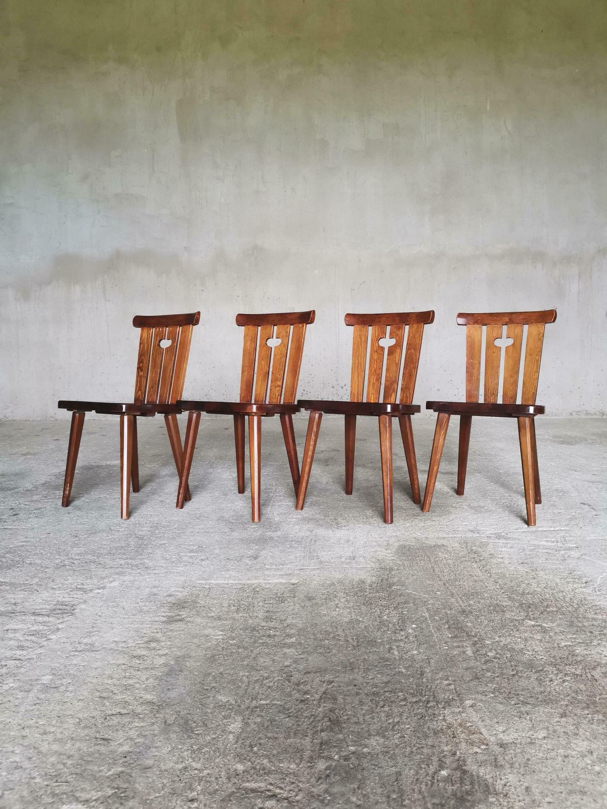 Set Of 4 Iconic Göran Malmvall Dining Chairs In Solid Oregon Pine, Sweden 1940s photo Furniture