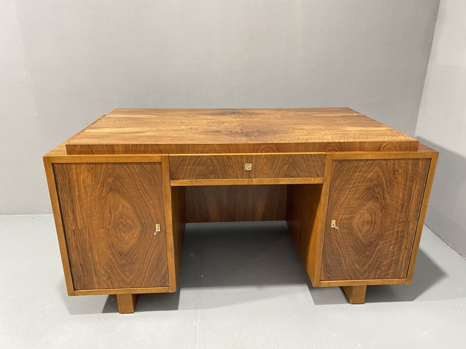 Fully Renovated Art Deco Writing Desk, 1930´S, Central Europe photo for sale