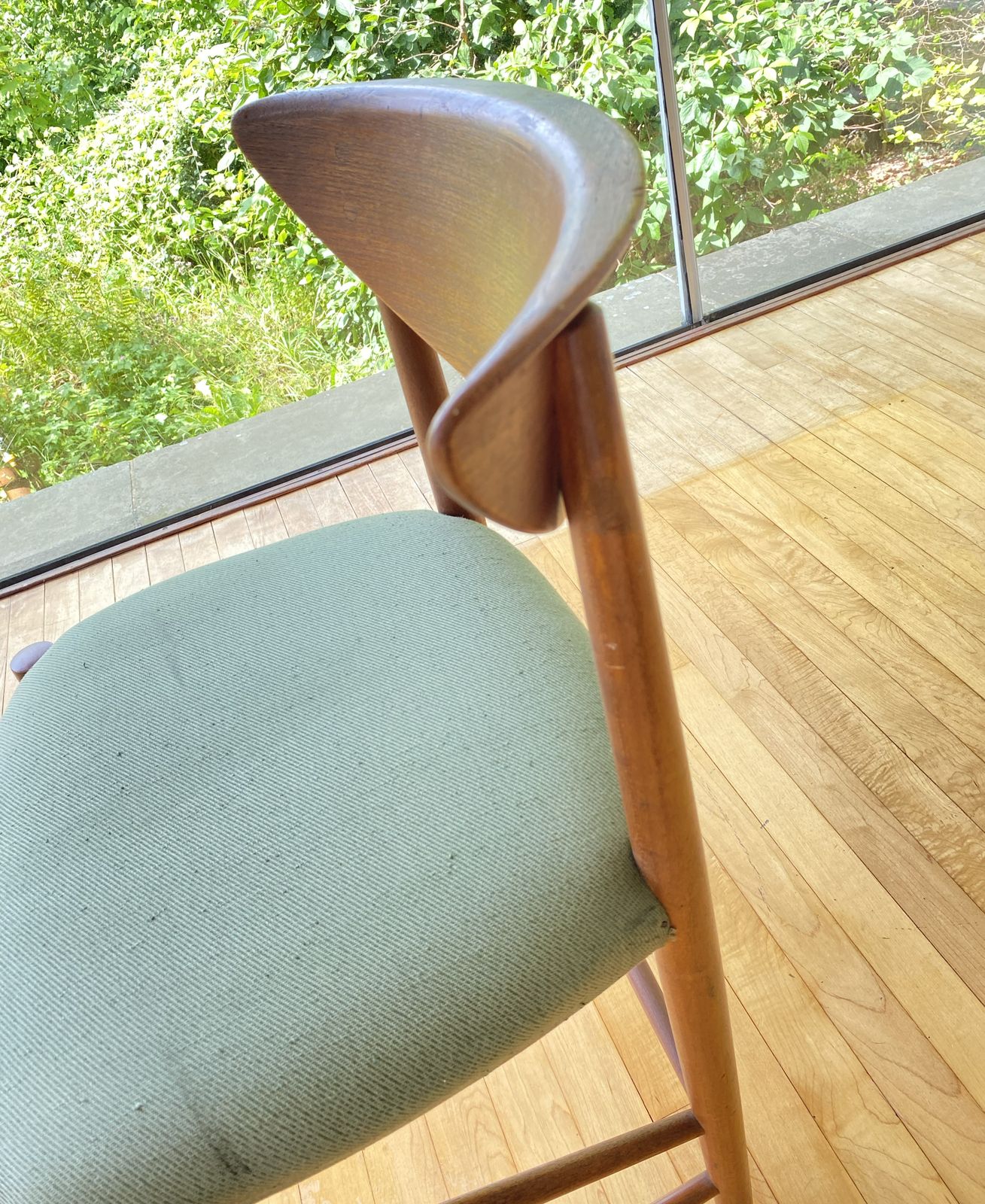 Pair Of Danish Mid Century Modern Teak Model 316 Dining Chairs Peter Hvidt & Orla Mølgaard Nielsen For Søborg Møbelfabrik   1955 photo vintage