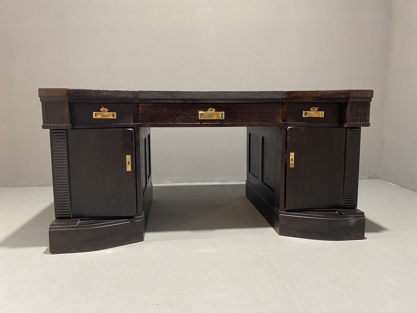 Early 20th Century Viennese Secession Oak Writing Desk photo Furniture