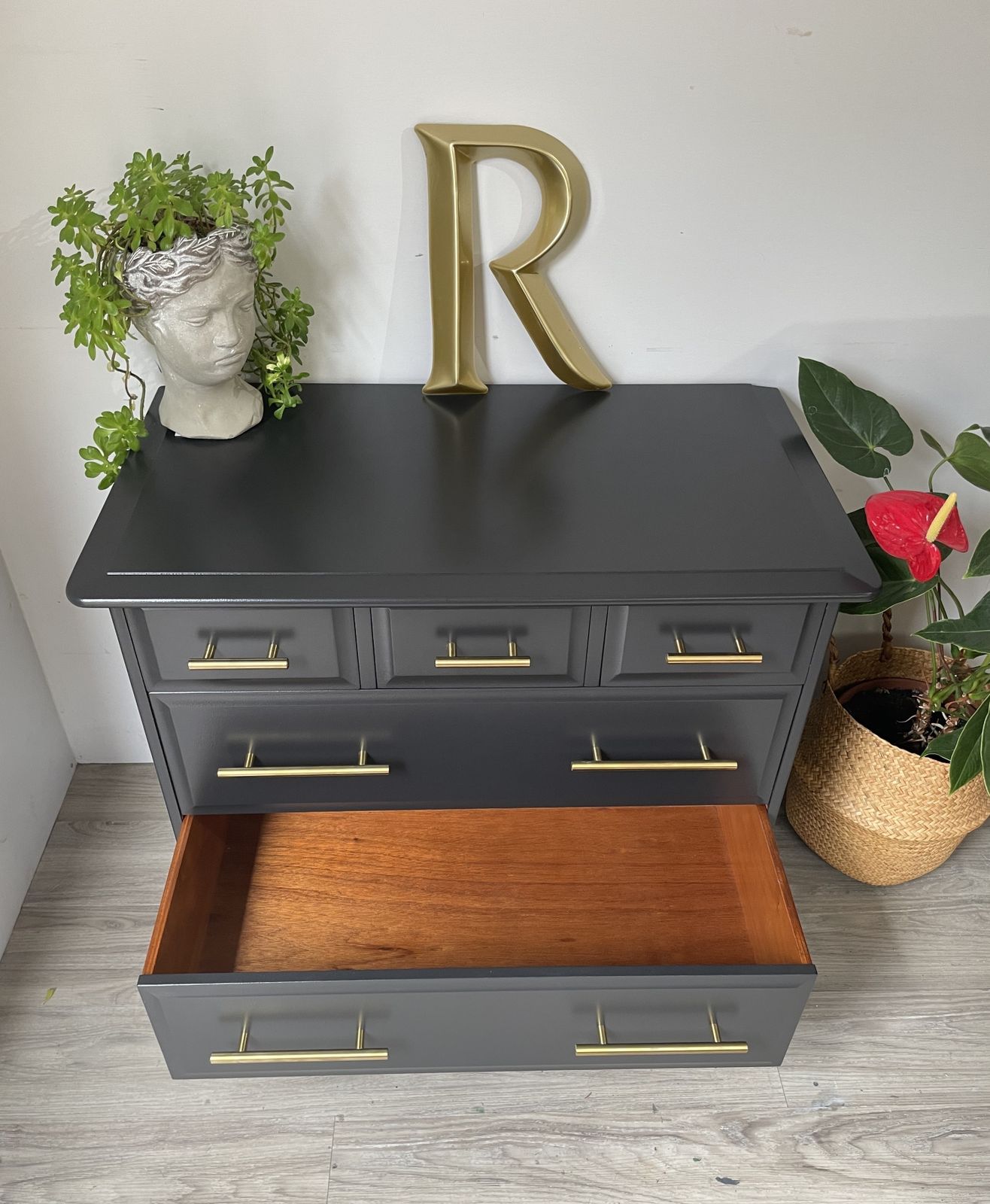 Stag Minstrel 3 Over 2 Chest Of Drawers Black photo buy