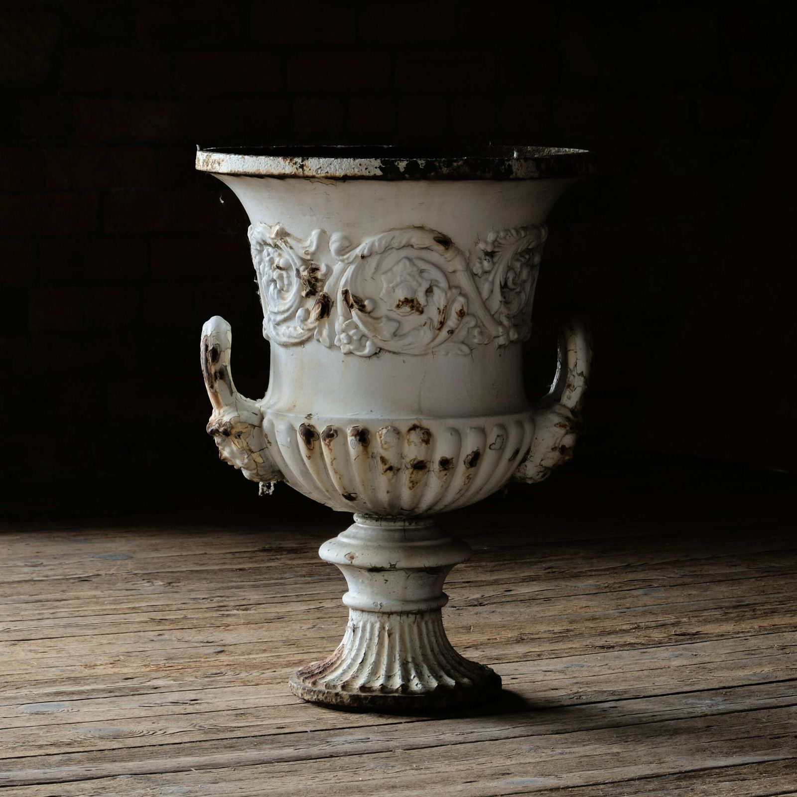 19th Century Andrew Handyside Urn photo furniture