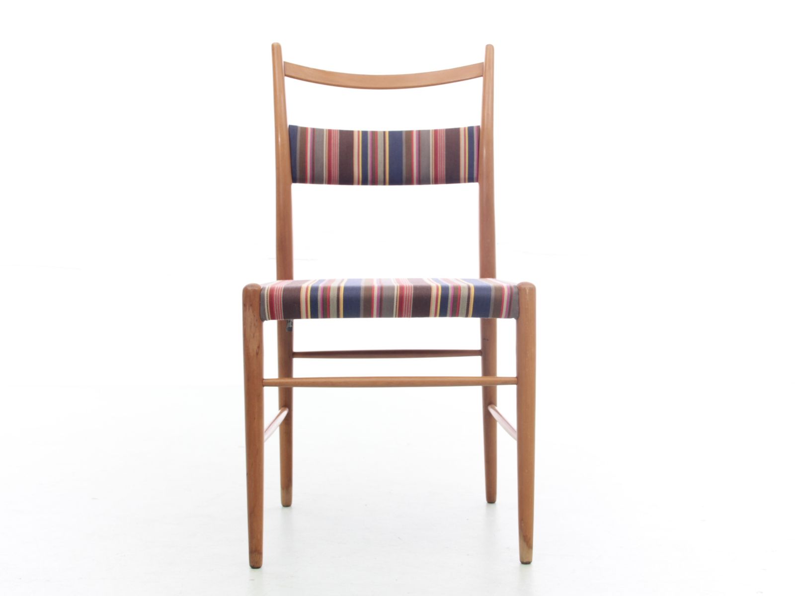 Mid Century Modern Scandinavian Set Of 4 Chairs By Yngve Ekström. photo buy