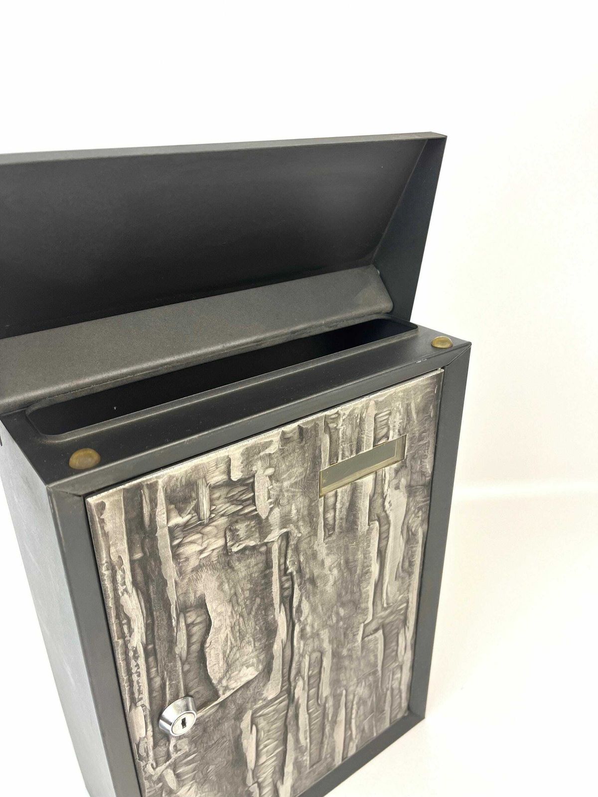 Stunning Mid Century Abstract Sculptural Gray Brutalist Metal Mailbox House Letter Box 1960 photo vinterior