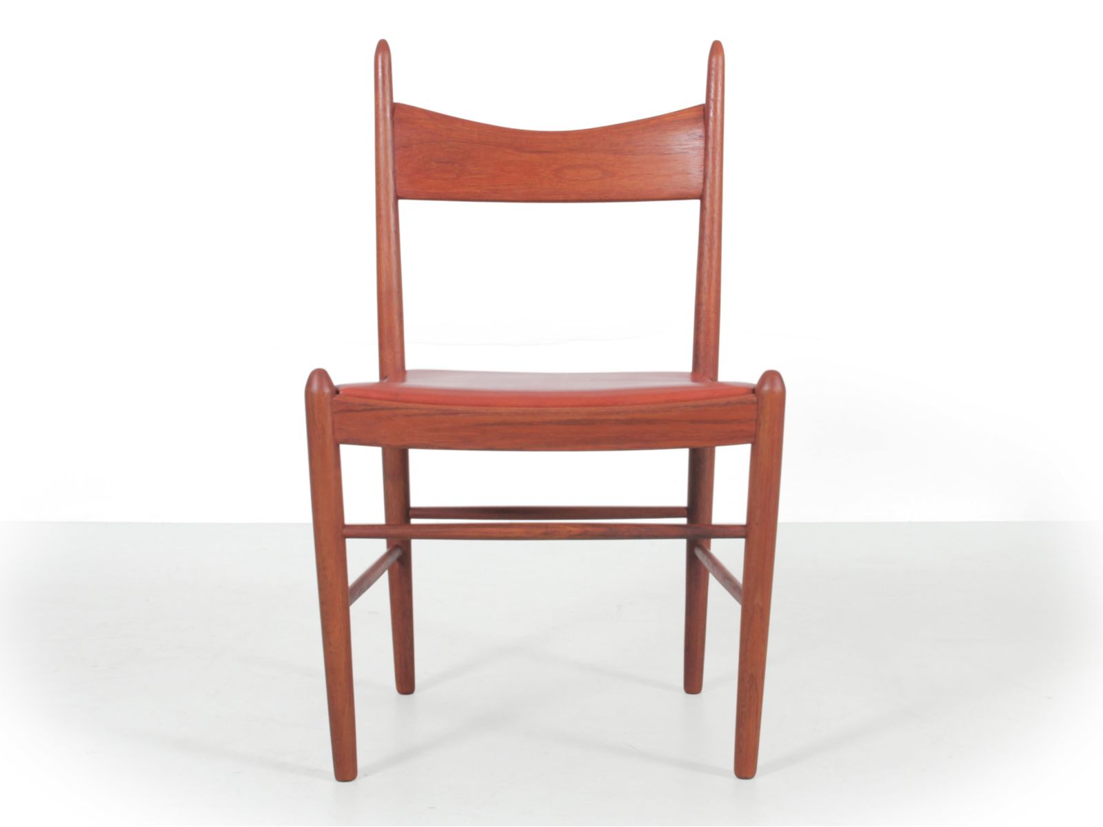 Mid Century Modern Scandinavian Set Of 6 Dining Chairs In Teak By H. Vestervig Eriksen photo for sale