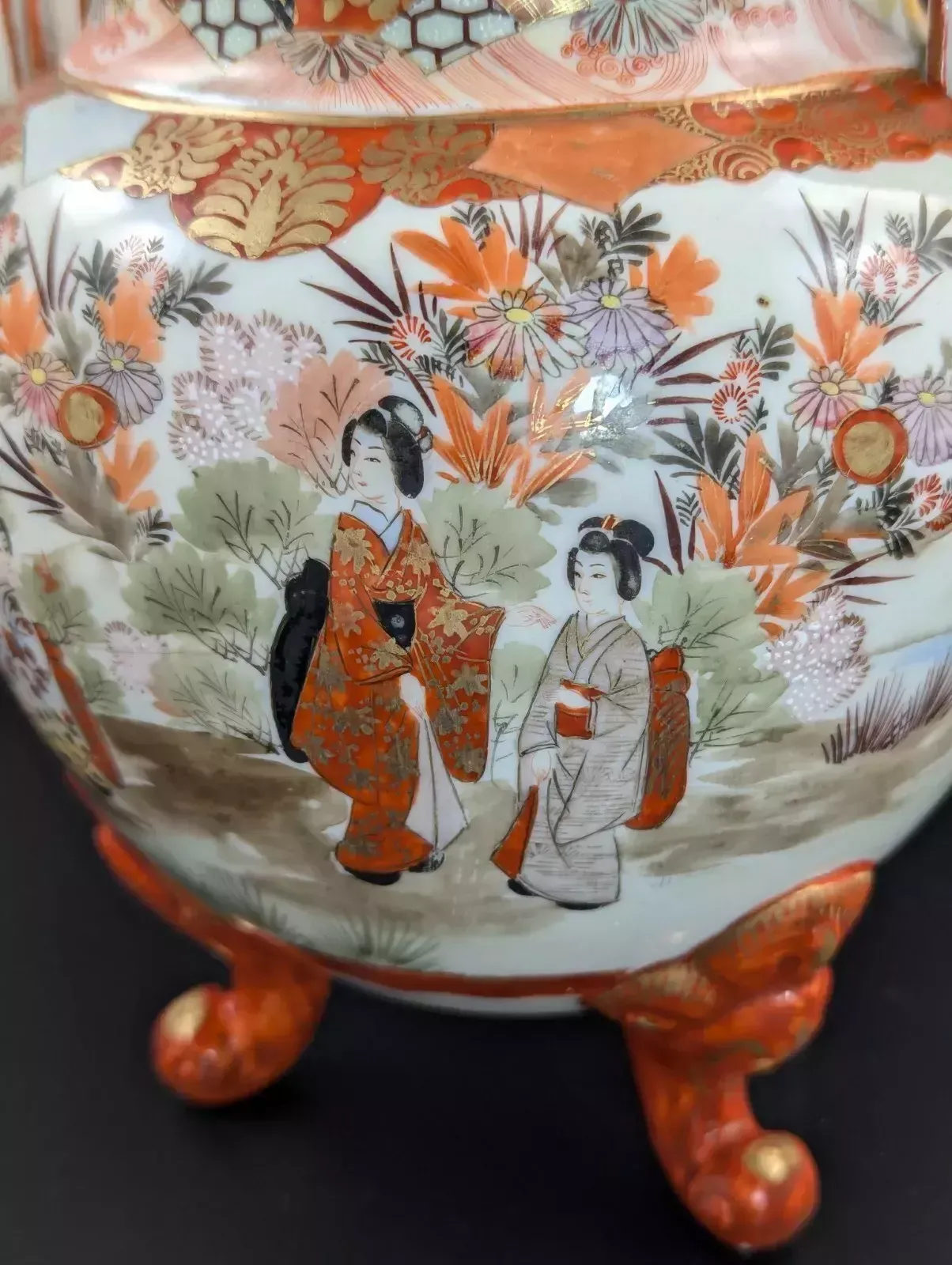 500.0 Antique Two Handled Footed Jar By Watano, Kutani, Meiji Period (1868  1912). photo