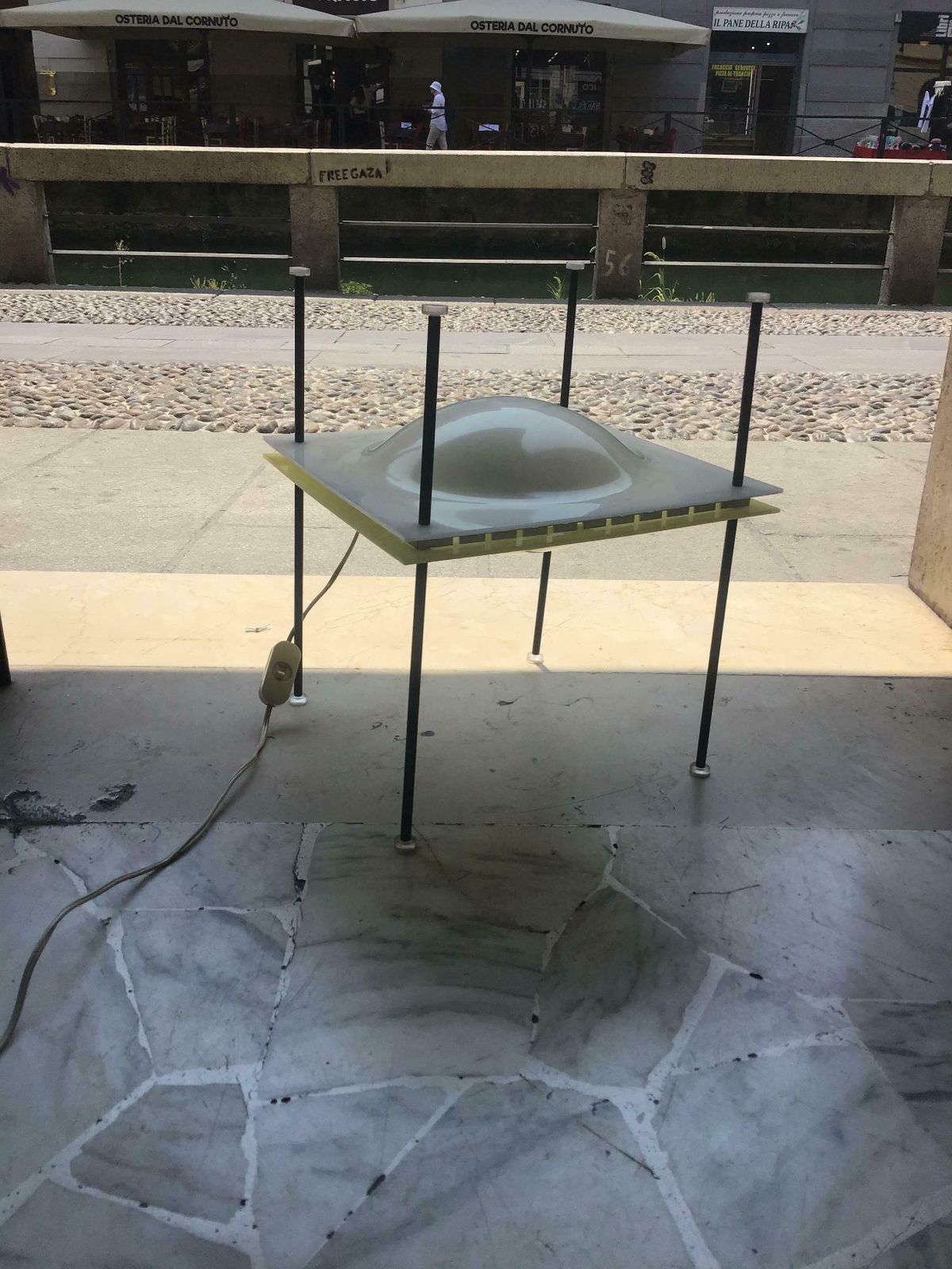 photo furniture Ettore Sottsass “Palafitta” Table Lamp Brass Plexiglas, 1957, Italy