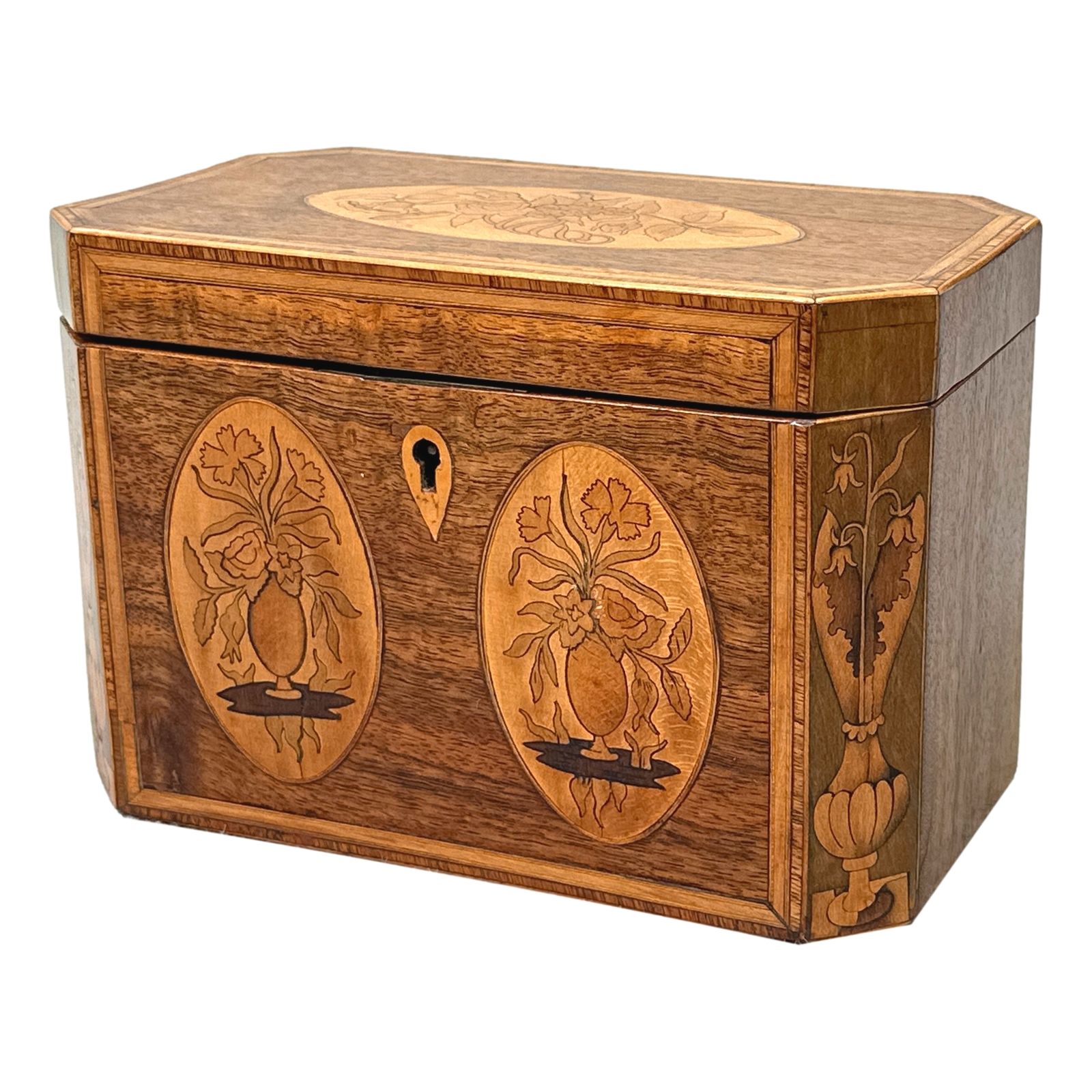 Georgian Mahogany Tea Caddy With Floral Inlaid Decoration (England, Circa 1780)