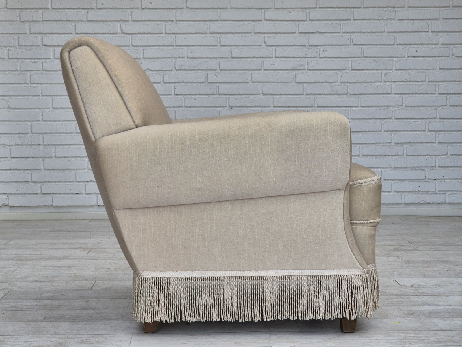 Jaren 1970, Deense Vintage Stoel, Meubelvelours, Essenhout, Goede Staat. photo 1050.0