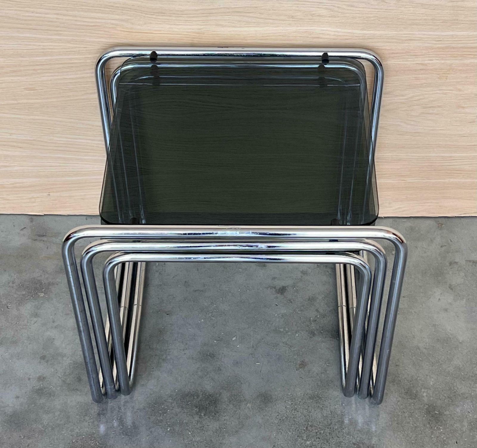 Cantilevered Chrome & Glass Nesting Tables With Fume Glasses photo 1150.0