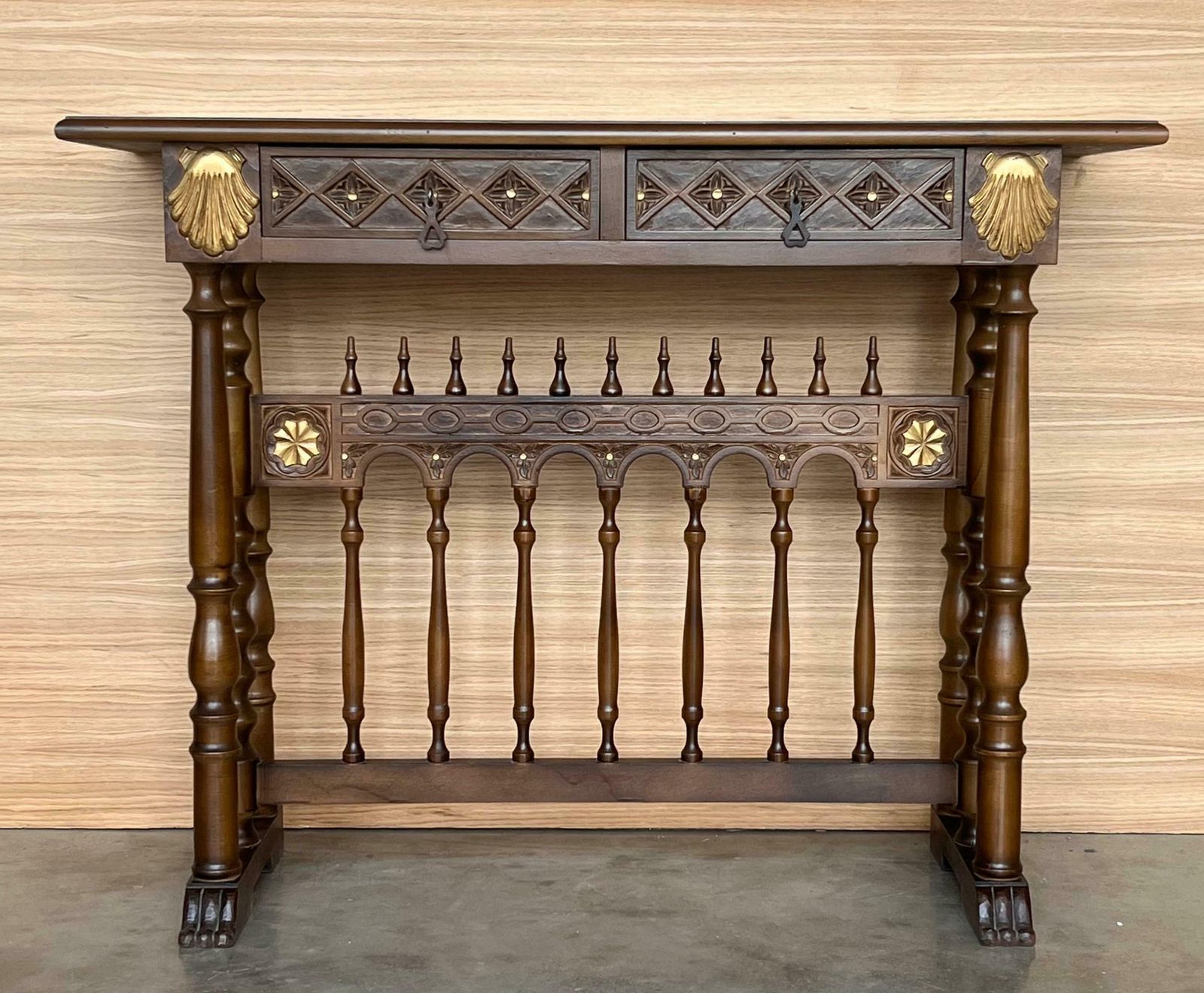 Console mid-century Castilian en noyer, deux tiroirs en feuille d'or photo furniture
