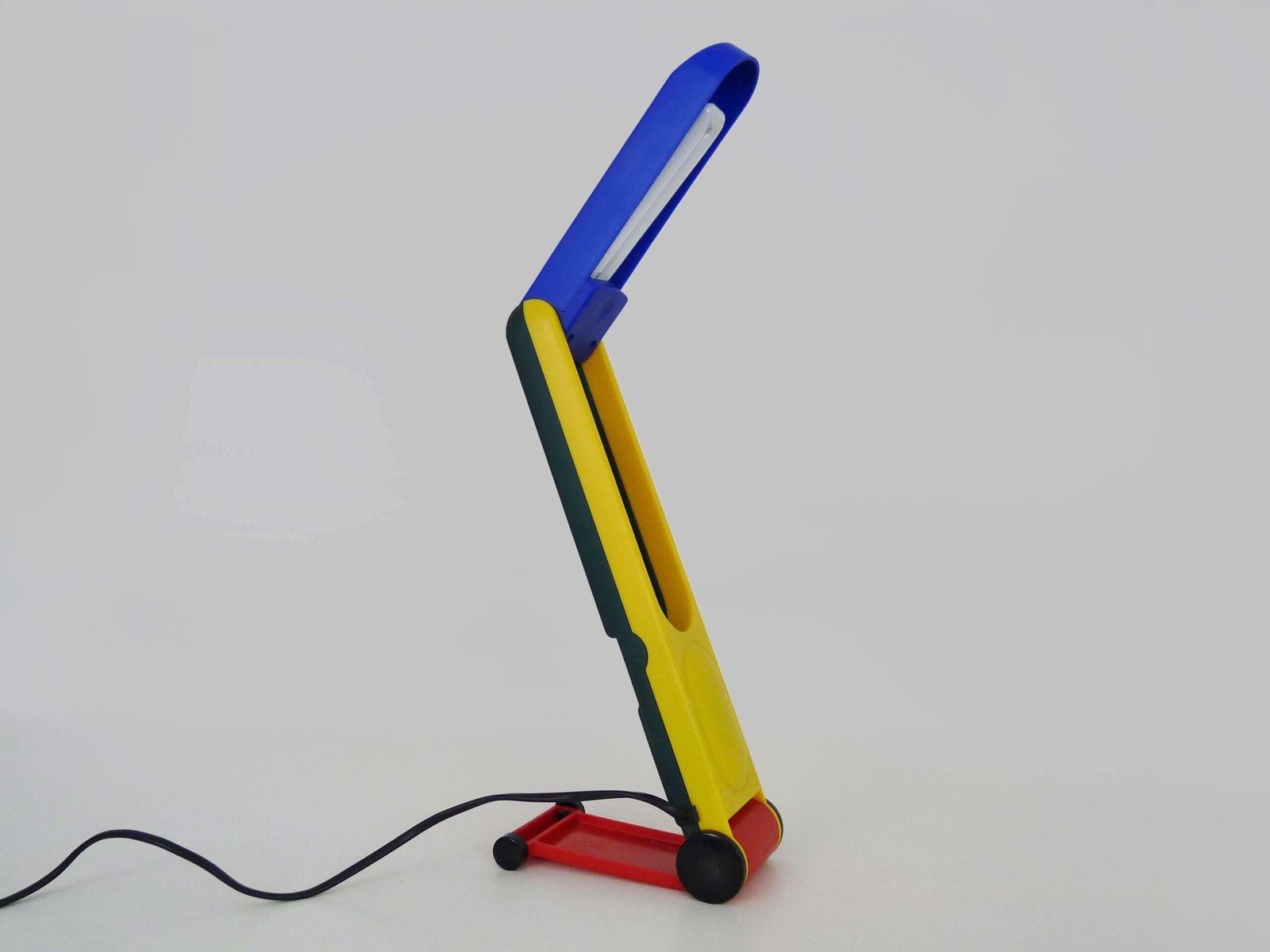 Postmodern Desk Lamp By Benetton, Memphis Style Italy 1980s photo 416.0