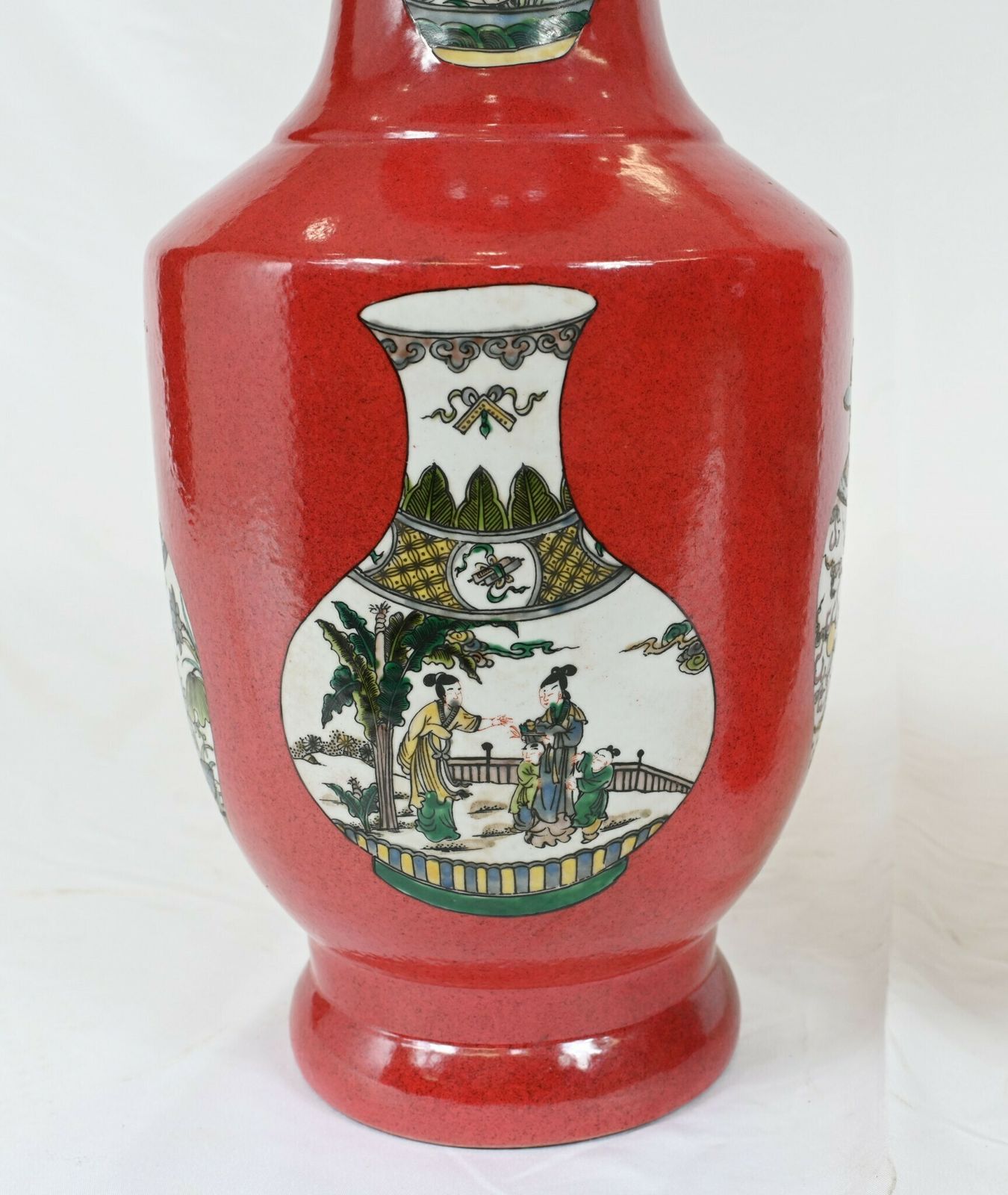 photo furniture Pair Chinese Qing Porcelain Urns Vases Ceramic China