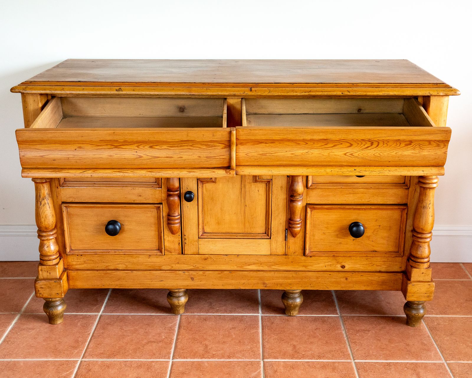Antique Lancashire Dresser Base Pine 1850 Blonde Buffet Sideboard Commode English Country House Farmhouse 19th Century V.Ictorian photo vinterior