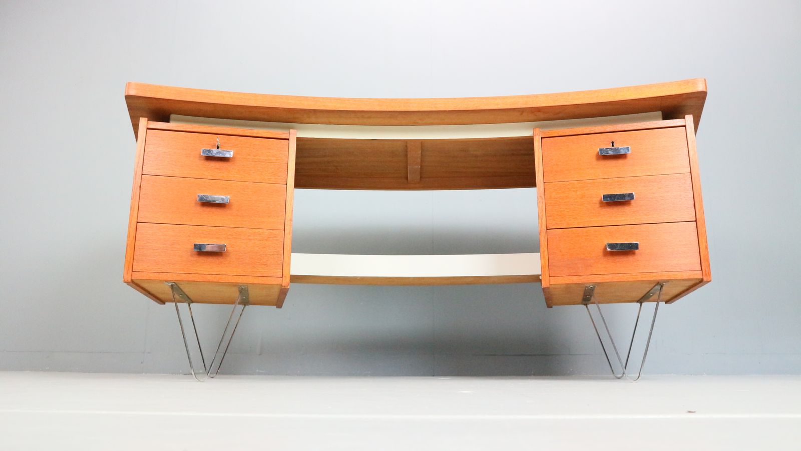 Cees Braakman Boomerang Desk With Triangle Legs For Pastoe, Dutch Design, 1950s photo Furniture