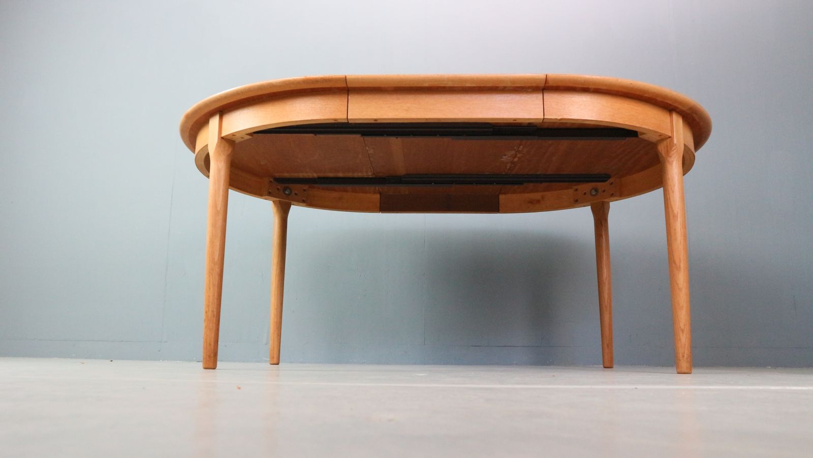 Danish Oak Round Extendable Dining Table By Rosengaarden 1960 Denmark photo vinterior