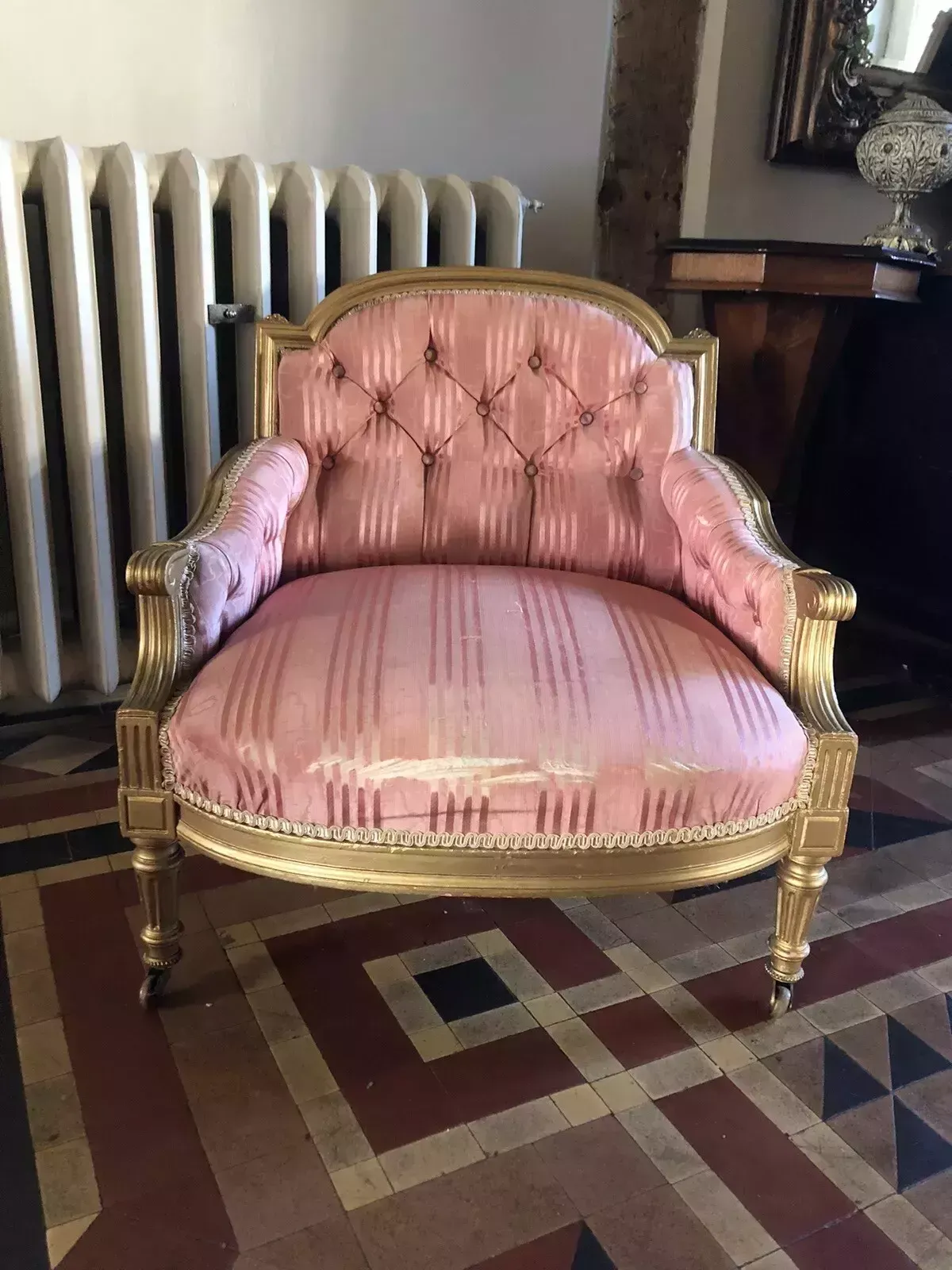 Antique Small Childrens Dog Bed Pink Gold Throne Tub Chair photo furniture