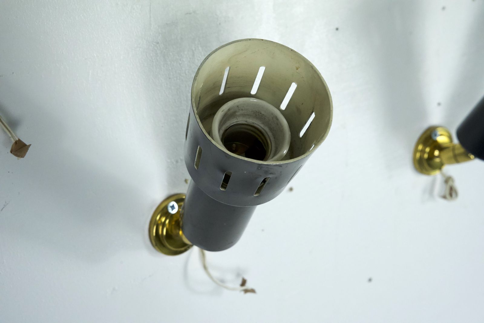 Set Of Five Stilnovo Manner Spotlights In Brass And Lacquered Metal. Italy 1960s photo vintage