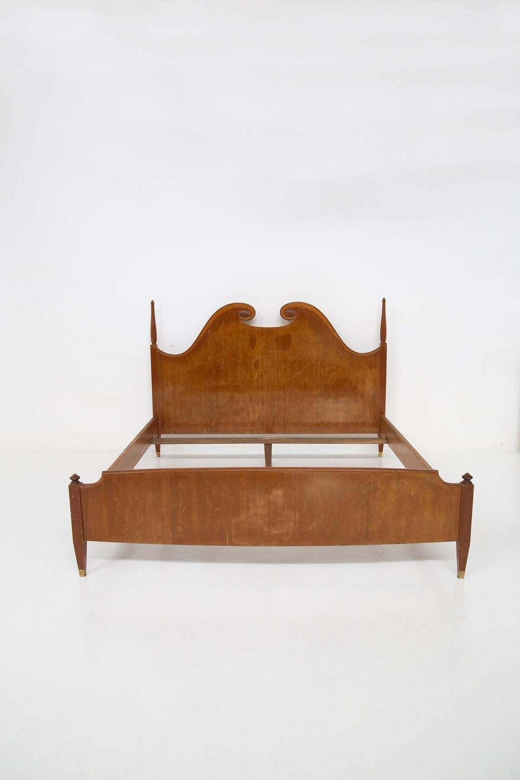 Paolo Buffa Attributed To Fine Double Bed Frame In Wood photo vintage