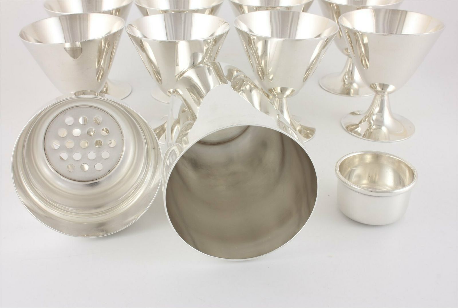 1050.0 Christofle Silver Plate Art Deco Cocktail Shaker & 8 Goblet Glasses Set. photo