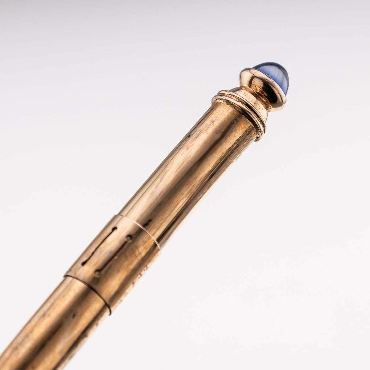 photo furniture Antique 20th Century French Solid Gold & Sapphire Retractable Pencil C.1900