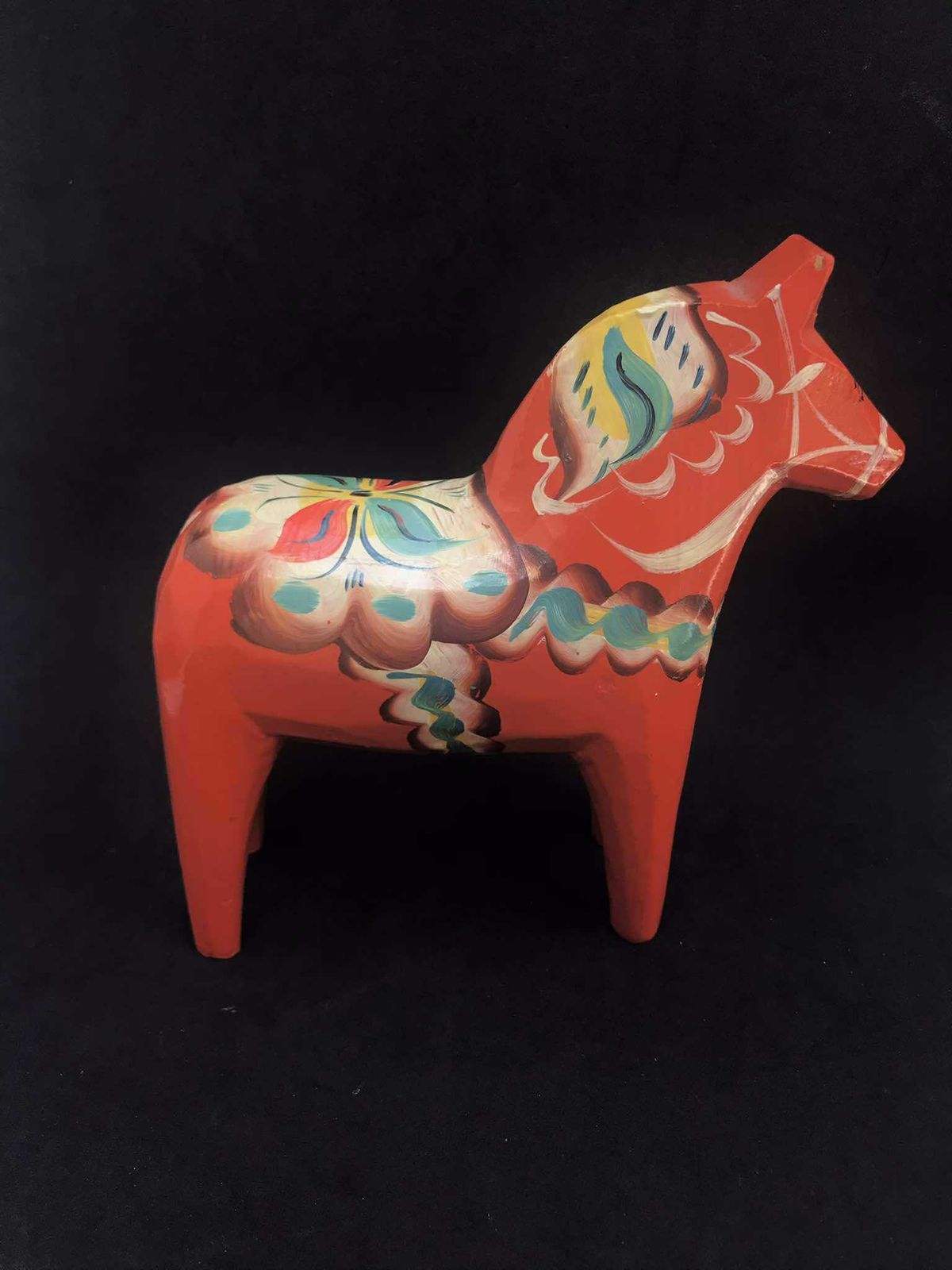 photo furniture Dala Horse Wooden Figurine Swedish By Nils Olsson 15 Cm Original Sticker Scandinavian Modern Hand Painted Scandinavian Design Red Wood