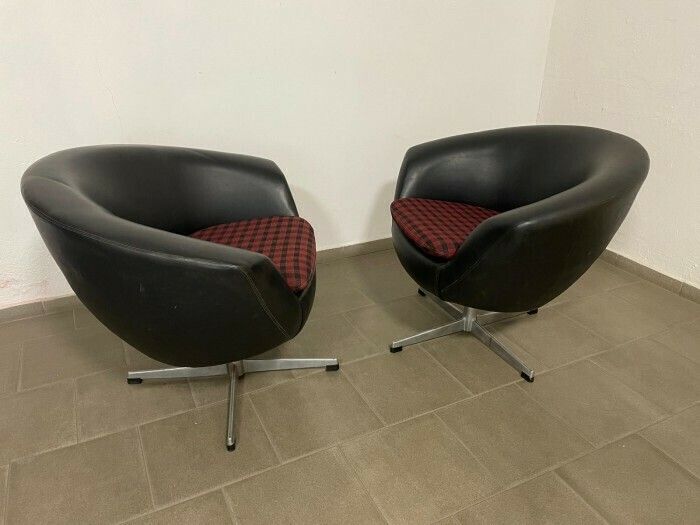 Swivel Chairs Up Races, 1970s, Vintage photo furniture
