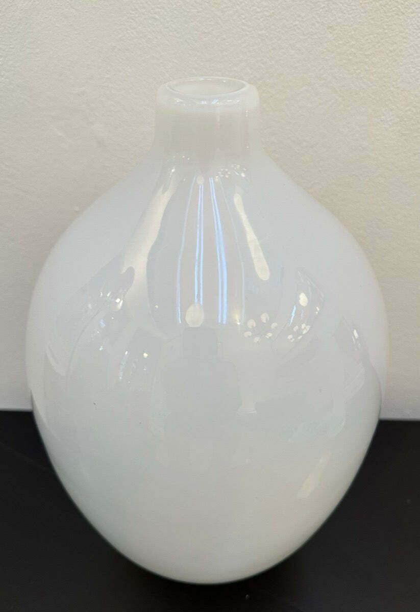 85.0 1960s Italian Opalescent Glass Oviod Form Vase photo