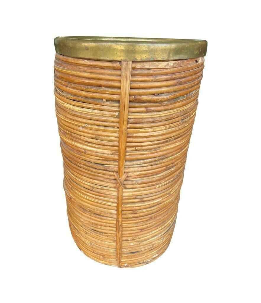 A Gabriella Crespi Style 1970s Italian Woven Pencil Reed Bamboo And Brass Umbrella Stand photo vinterior