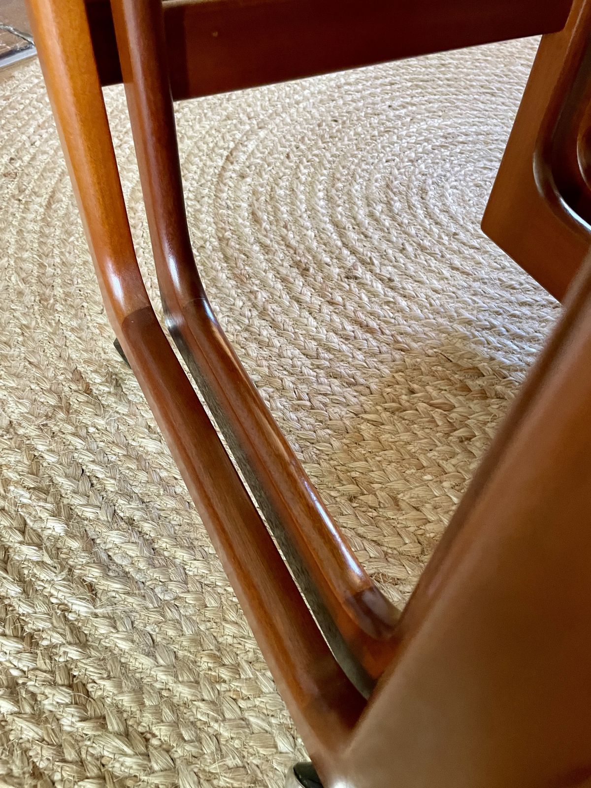photo vinterior Stunning Mid Century Modern McIntosh Triform Metamorphic Coffee Table By Tom Robertson