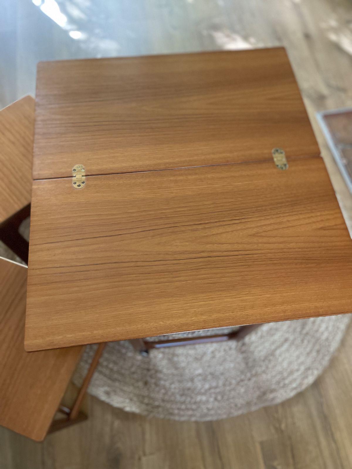 Stunning Mid Century Modern McIntosh Triform Metamorphic Coffee Table By Tom Robertson photo vinterior