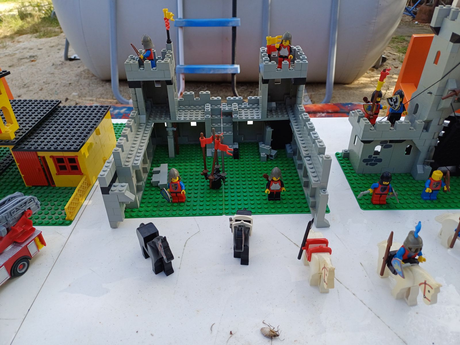 Lot Of Lego Toys, 1960s, Plastic photo vinterior