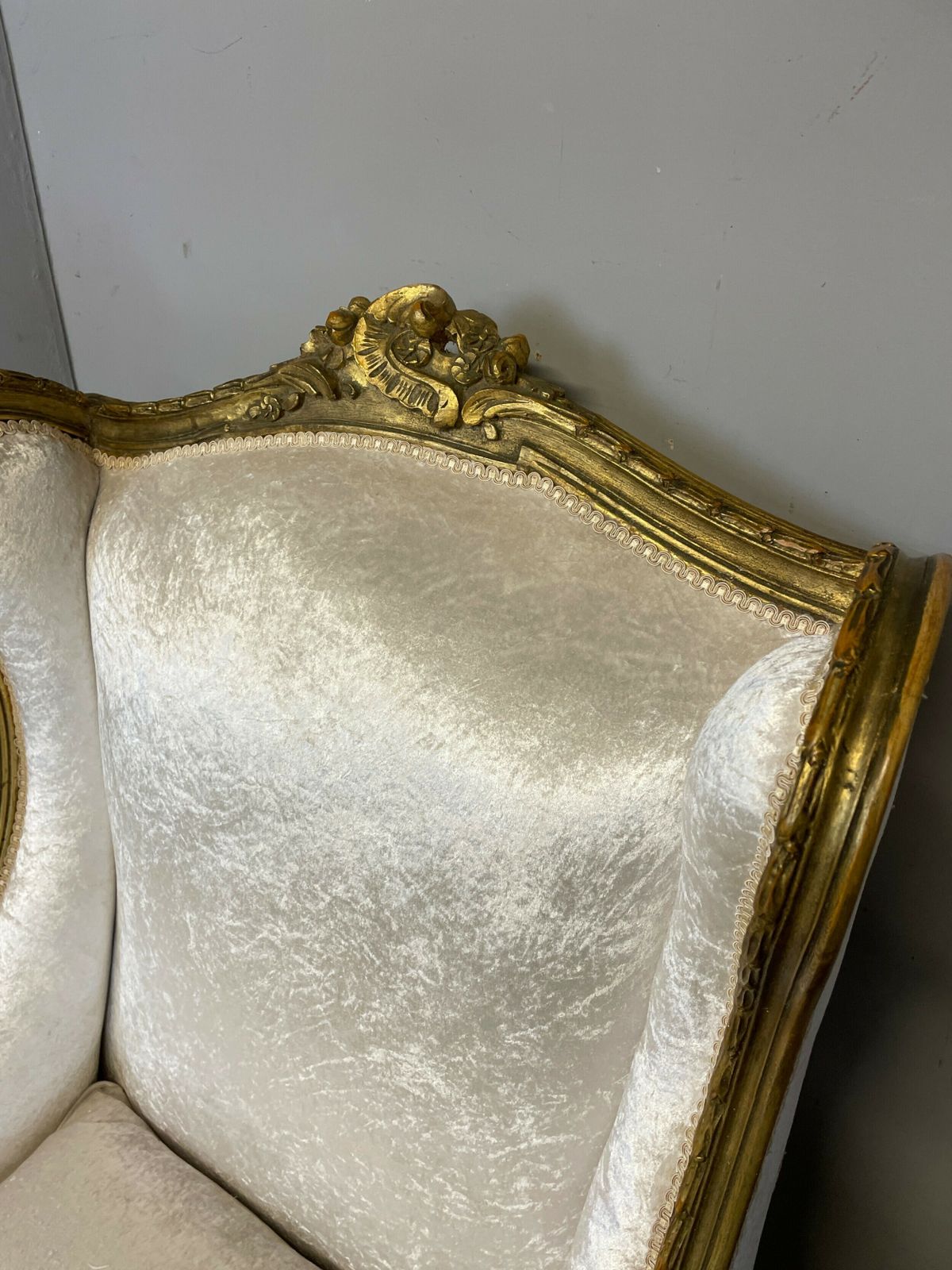 Early C20th Pair Of Carved And Gilded French Winged Armchairs photo furniture