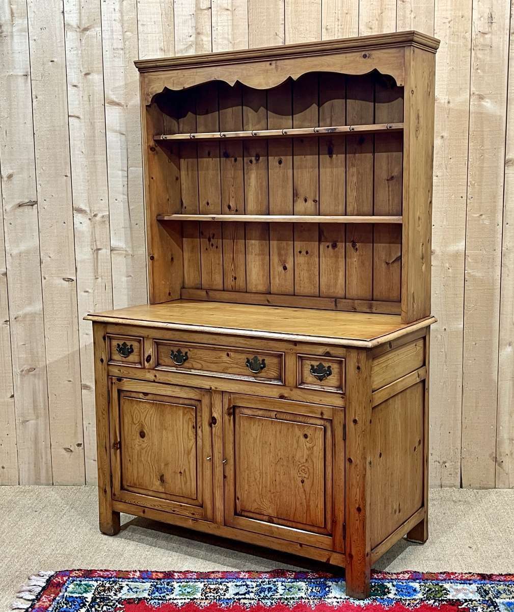 English Fir Dresser From The 1950s photo furniture