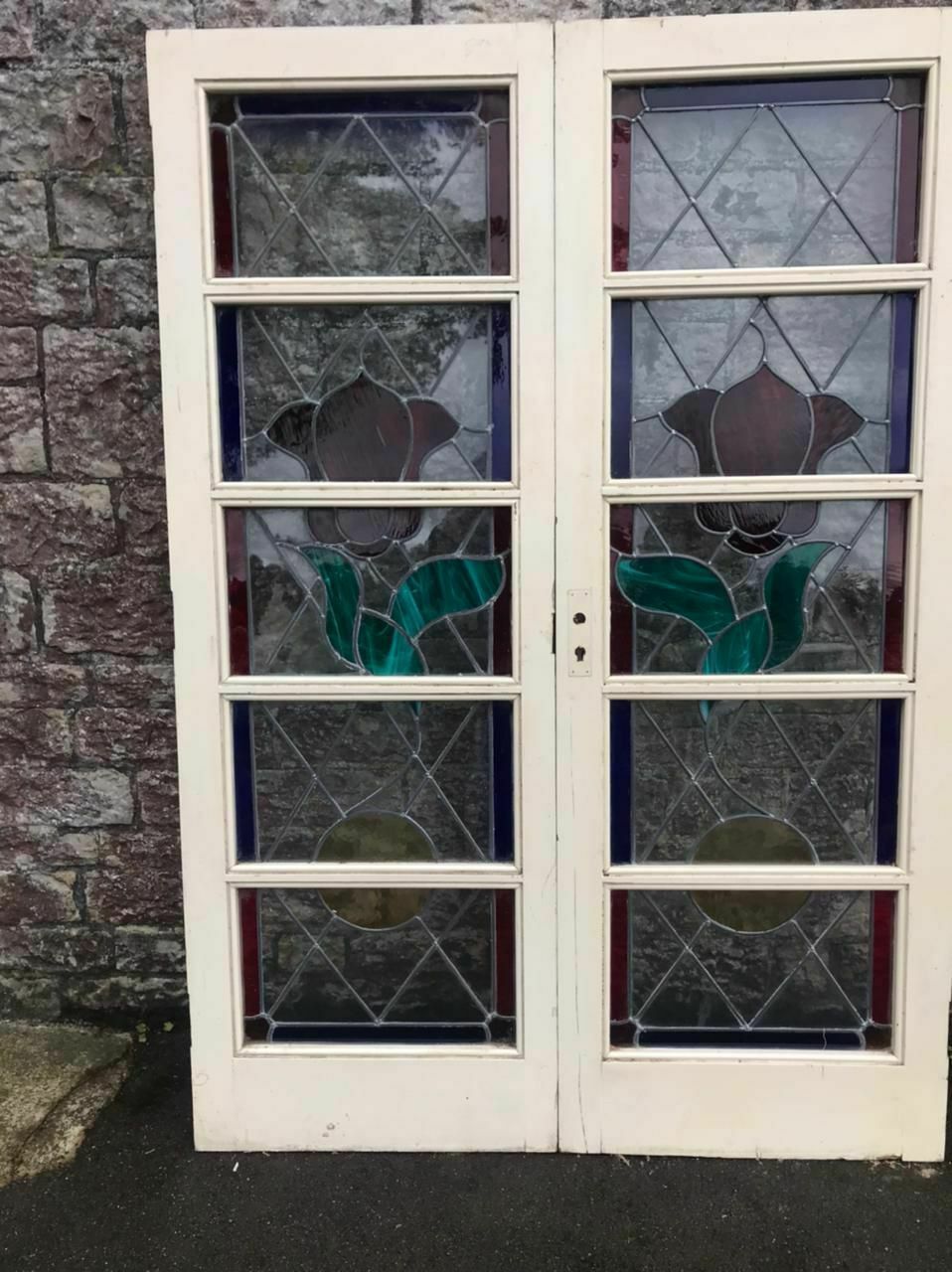 photo vinterior Vintage Stained Glass French Doors